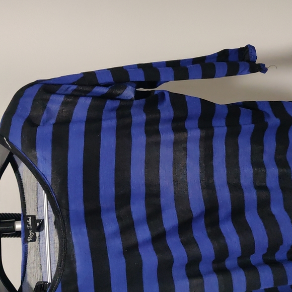 Long sleeve t-shirt - Picture 3 of 6